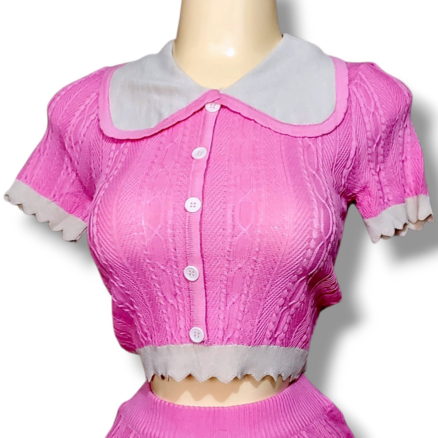 Conjunto acanalado con blusa de botones y minifalda – Cuello Peter Pan