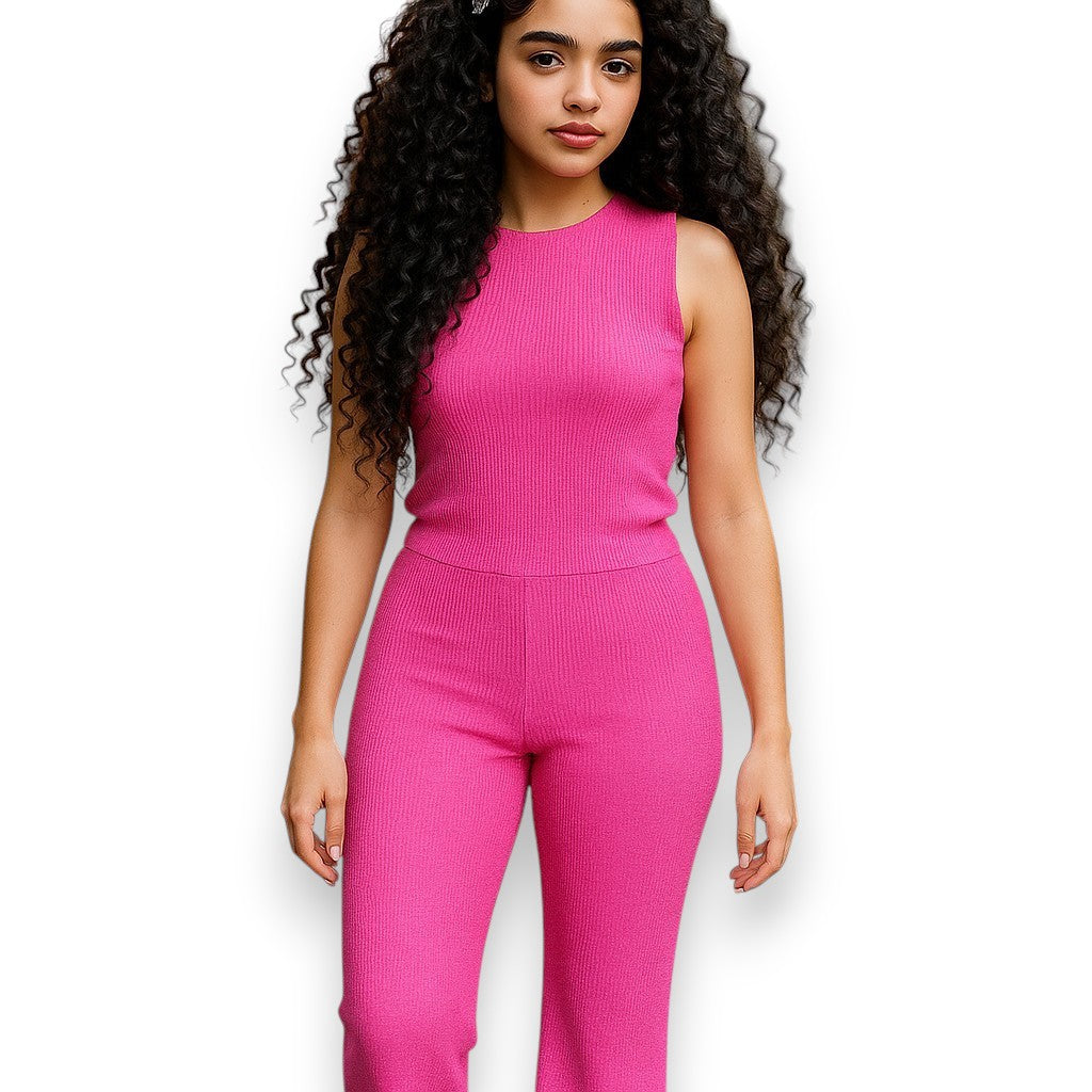 Conjunto de blusa sin mangas y pantalón – Escote en espalda con collar desmontable
