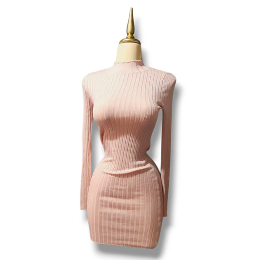 Mini vestido de punto acanalado rosa con cuello alto