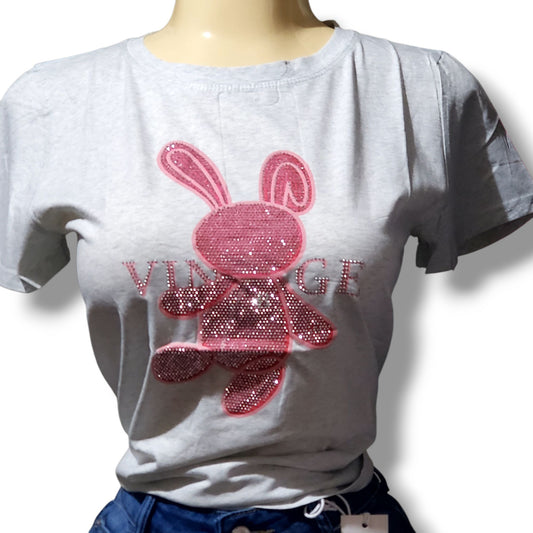 Blusa vintage con osito y detalles de piedras