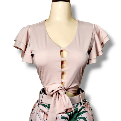 Conjunto de short y blusa con olanes – Lazo y cinturón a juego