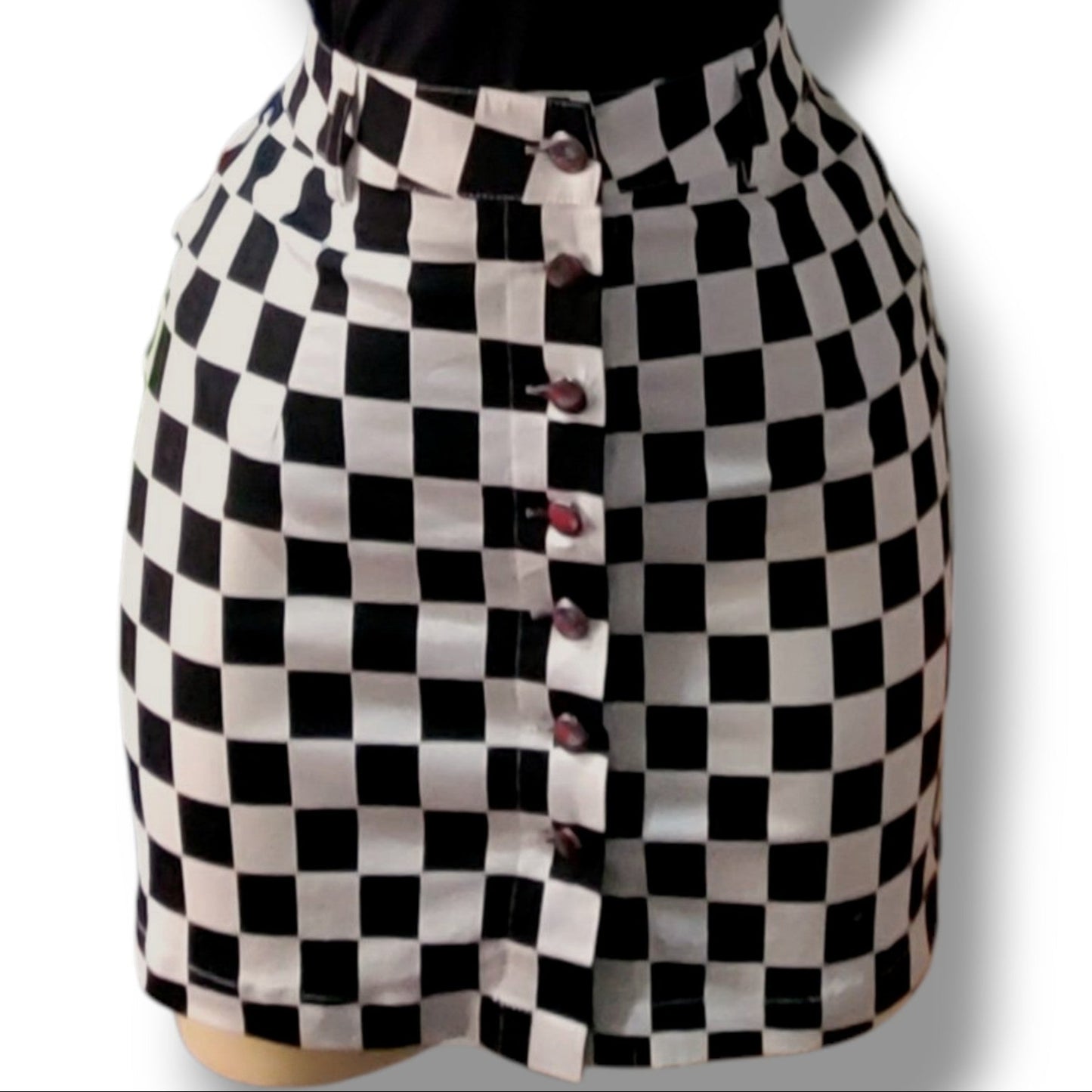 Falda a cuadros con botones delanteros