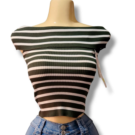 Blusa a rayas a los hombros